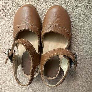 Hanna Andersson clogs